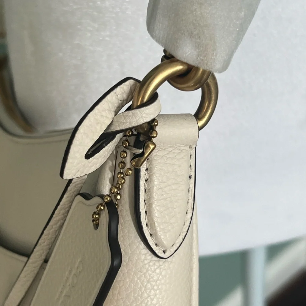 NWT Coach Polished Pebble Leather Chaise Crossbody